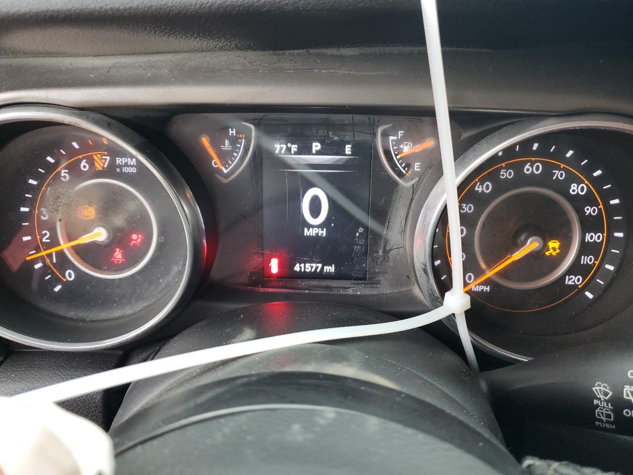 1C4HJXDG9JW280371 2018 Jeep Wrangler Unlimited Sport