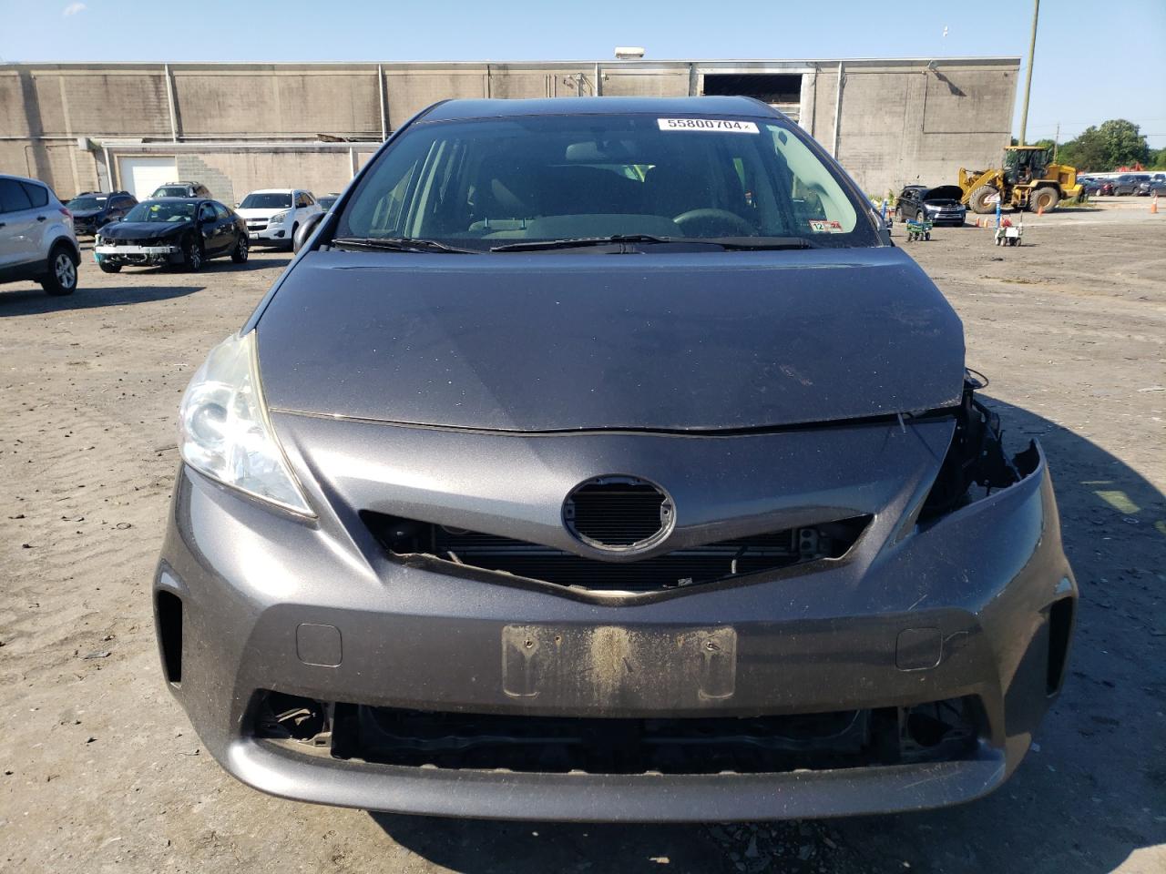 JTDZN3EU5EJ010868 2014 Toyota Prius V