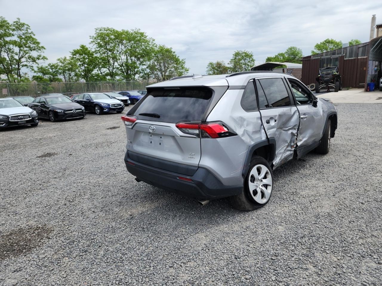 2T3F1RFV9KW023791 2019 Toyota Rav4 Le