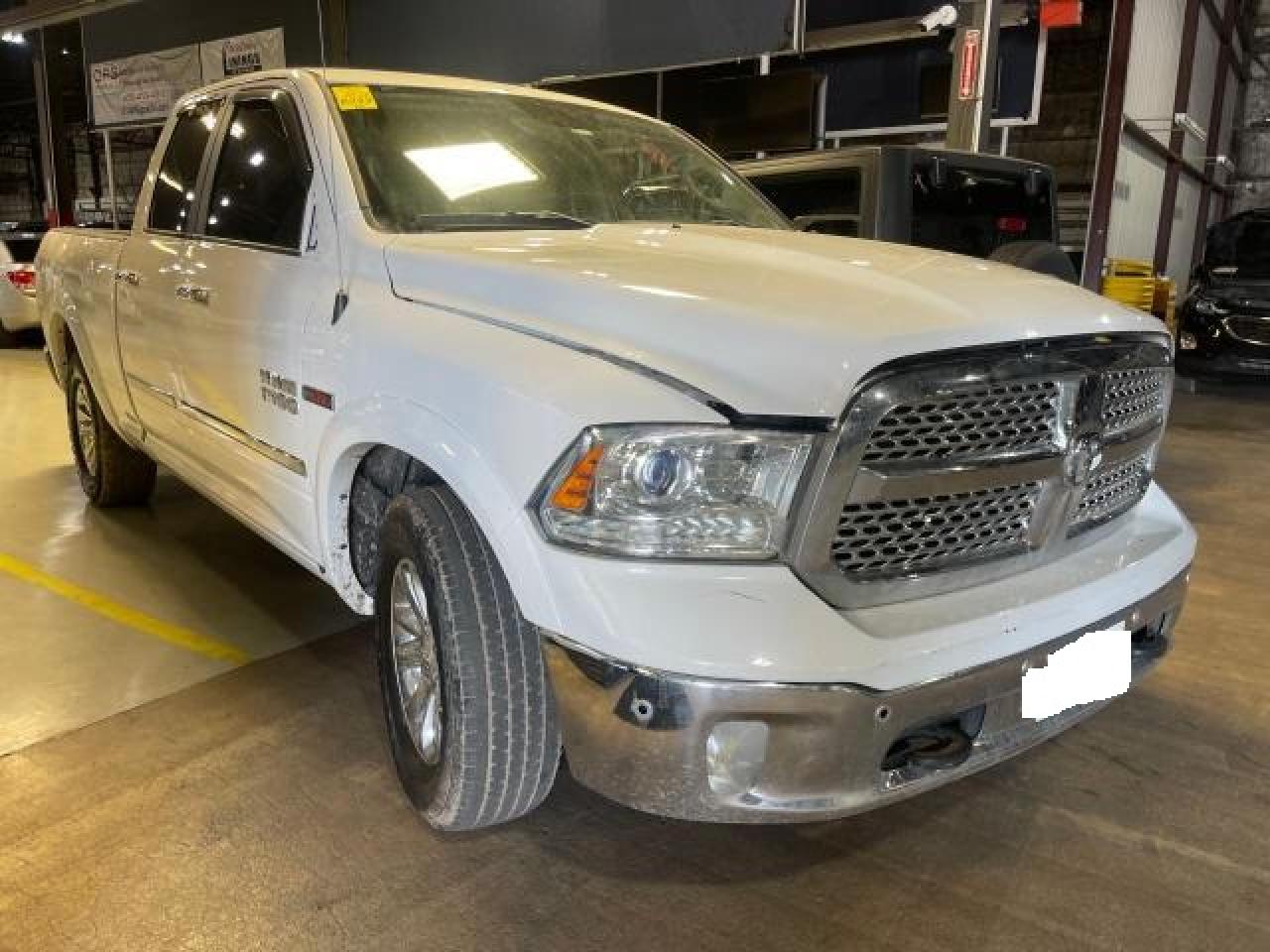 2016 Ram 1500 Laramie vin: 1C6RR6JM9GS175113