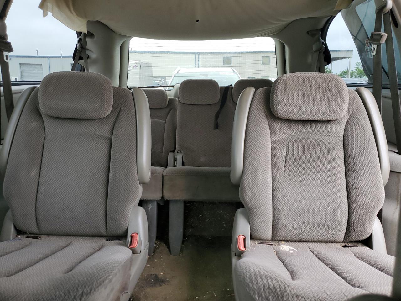 2A4GP44R46R742145 2006 Chrysler Town & Country Lx