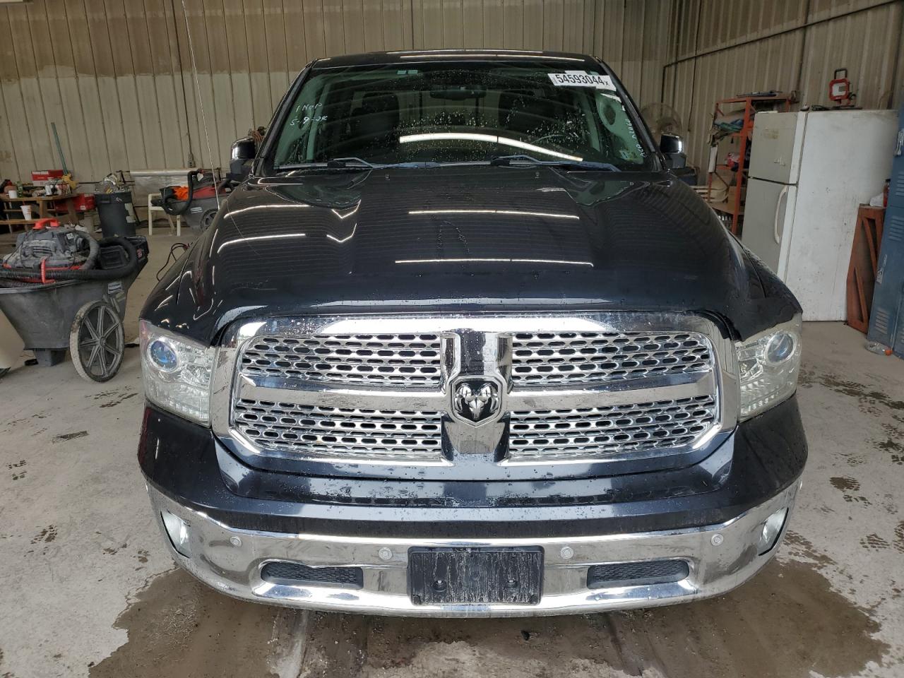 2016 Ram 1500 Laramie vin: 1C6RR7NM4GS168571