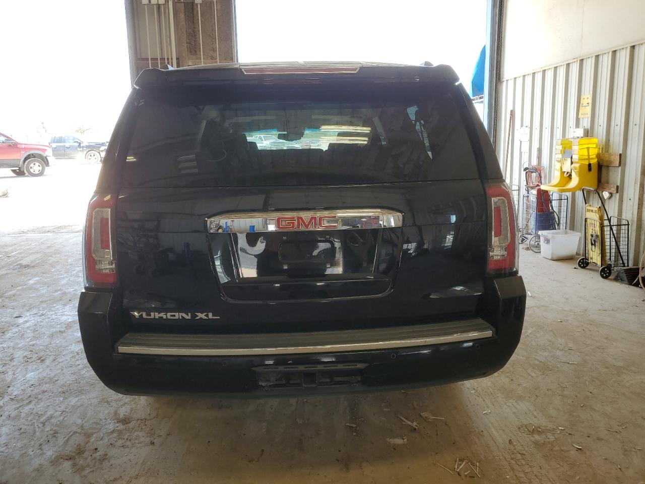 1GKS2HKJ3GR333455 2016 GMC Yukon Xl Denali