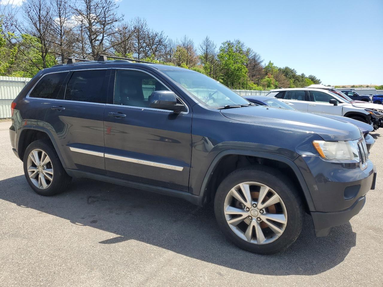 2013 Jeep Grand Cherokee Laredo vin: 1C4RJFAG5DC620561