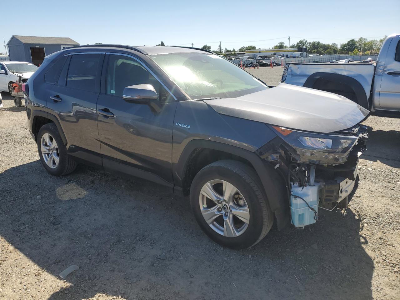 2019 Toyota Rav4 Le vin: JTMMWRFV1KJ006622