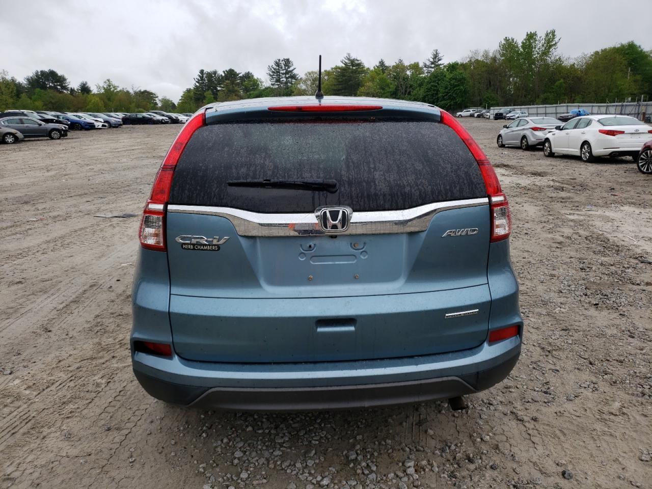 2HKRM4H41GH724500 2016 Honda Cr-V Se