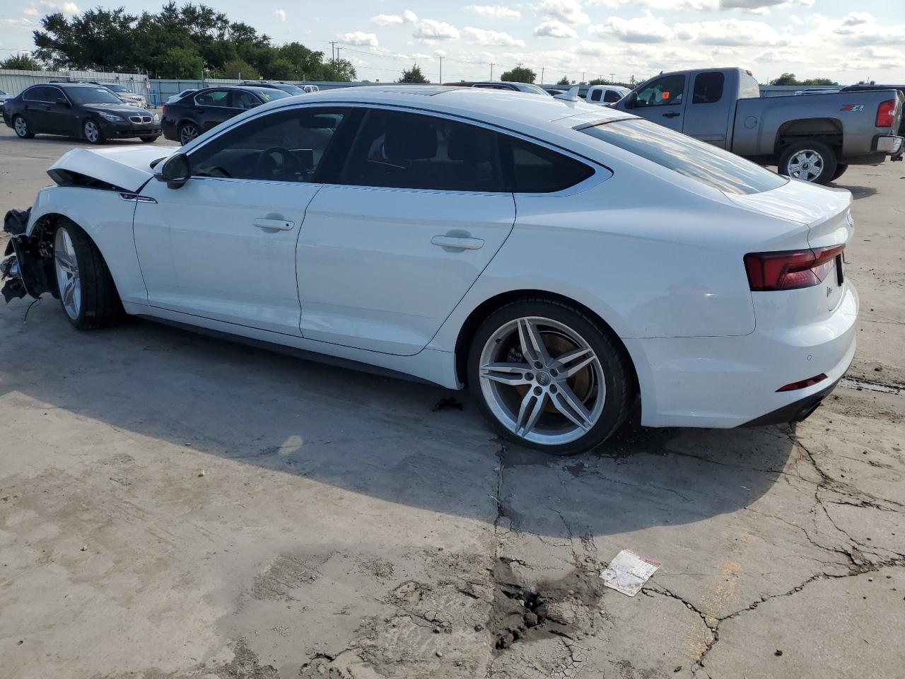 WAUFNCF55JA068268 2018 Audi A5 Prestige S-Line