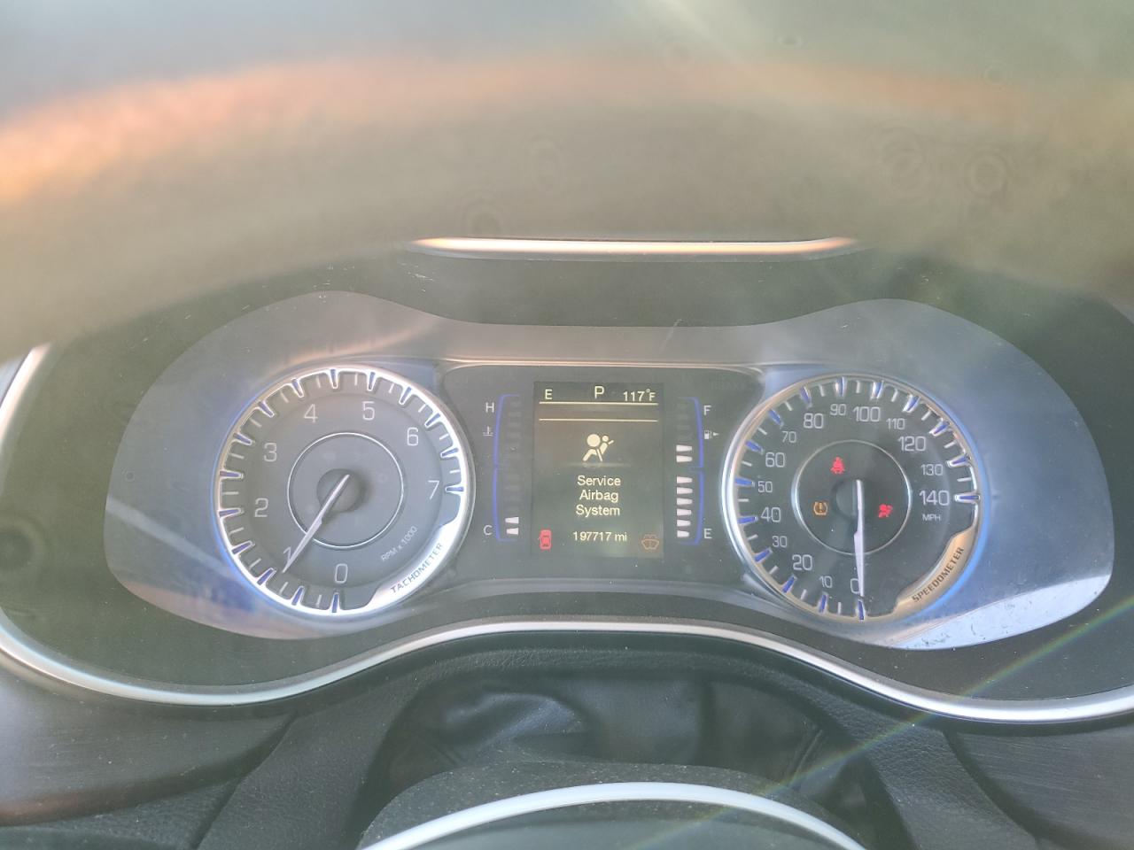 1C3CCCAB3FN586618 2015 Chrysler 200 Limited