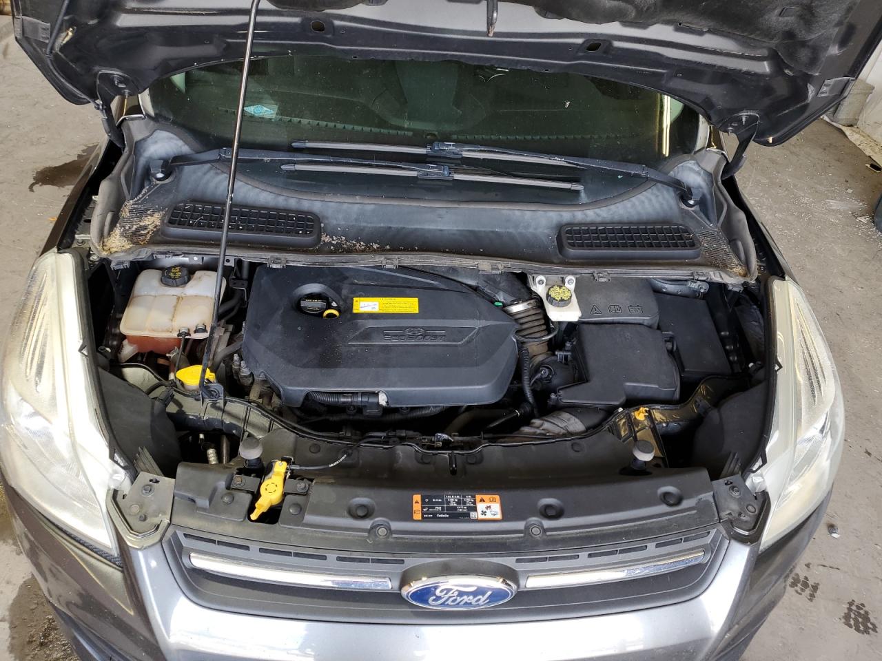 1FMCU9GX0GUA40327 FORD ESCAPE 2016
