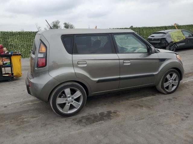 2010 Kia Soul + VIN: KNDJT2A29A7147529 Lot: 54206264