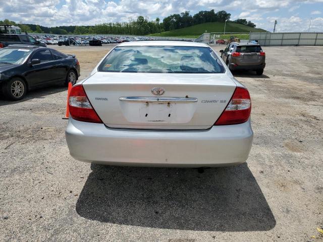 2004 Toyota Camry Le VIN: 4T1BE30K04U915485 Lot: 56602904