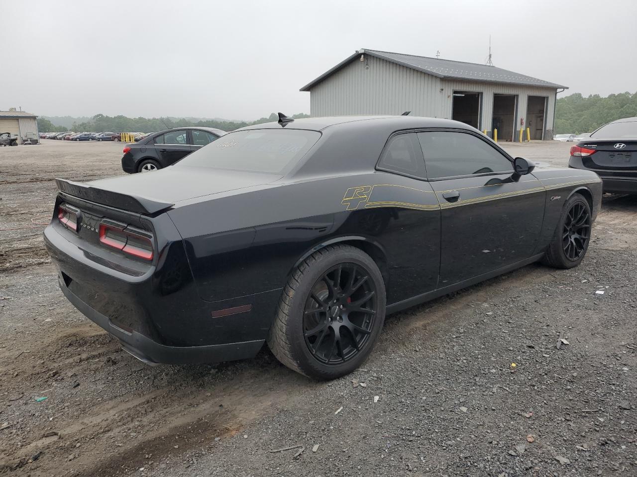 2C3CDZBT8GH289703 2016 Dodge Challenger R/T