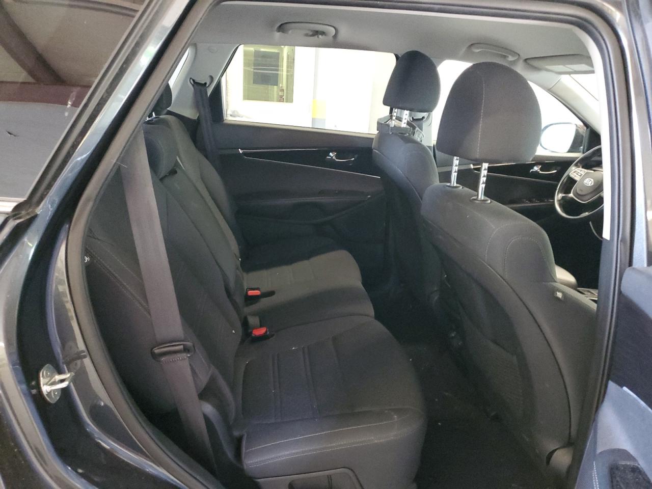 5XYPG4A3XKG602296 2019 Kia Sorento L