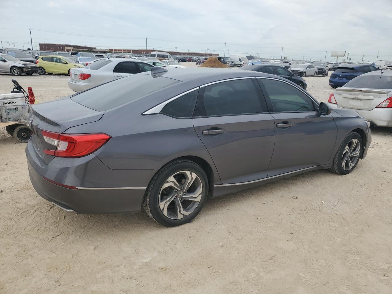 1HGCV1F51LA031331 2020 Honda Accord Exl