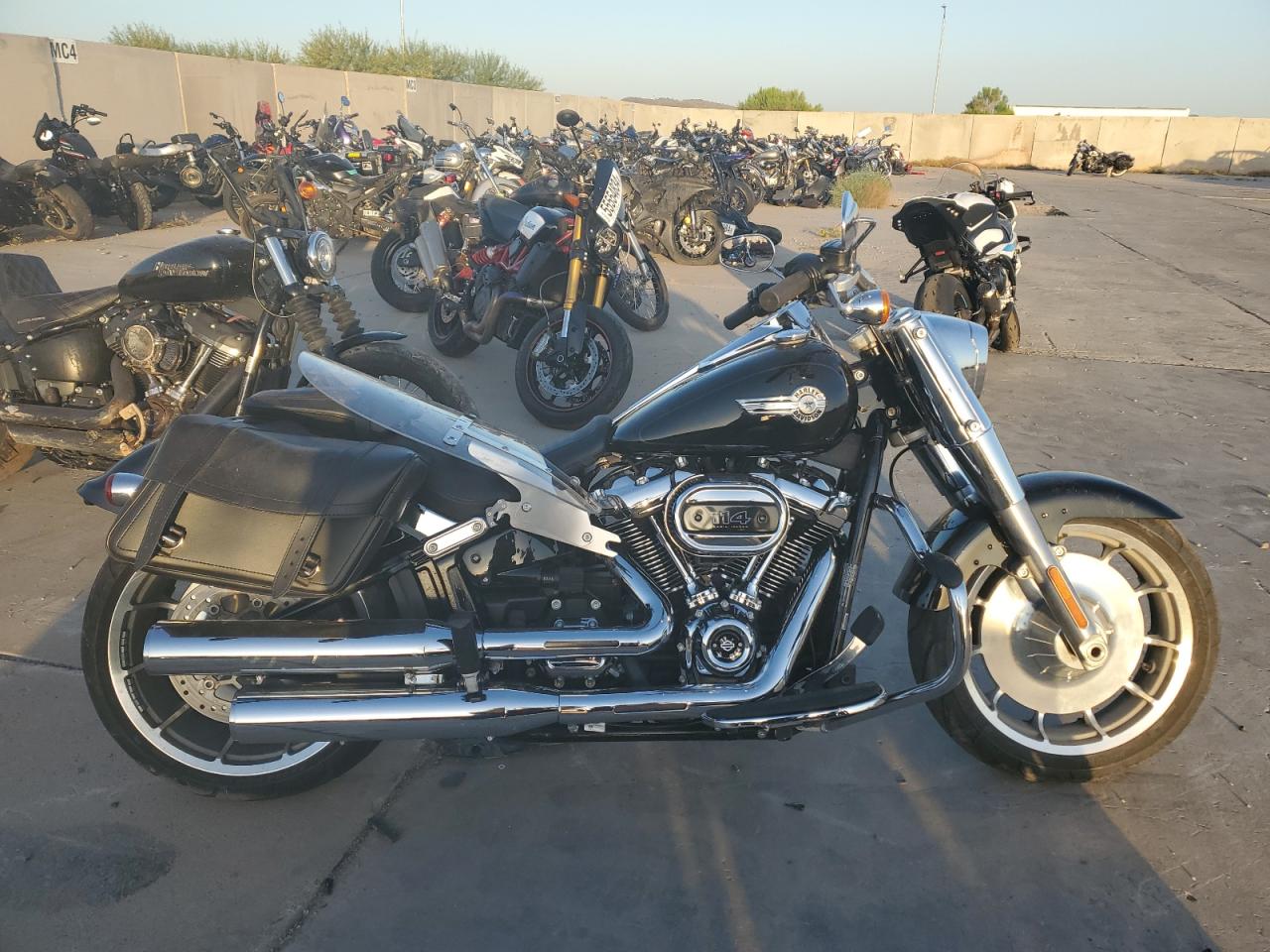 1HD1YGK10NB045963 HARLEY-DAVIDSON FLFBS 2022