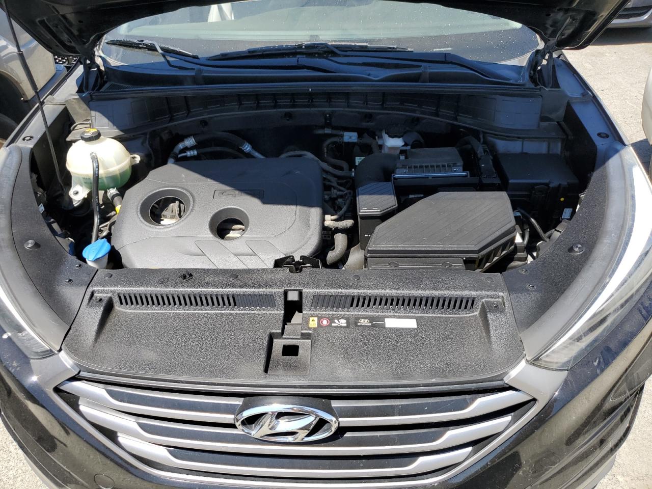 KM8J33A44JU700673 2018 Hyundai Tucson Sel