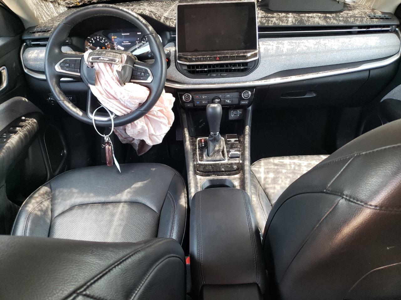 3C4NJDFB9NT135359 2022 Jeep Compass Latitude Lux