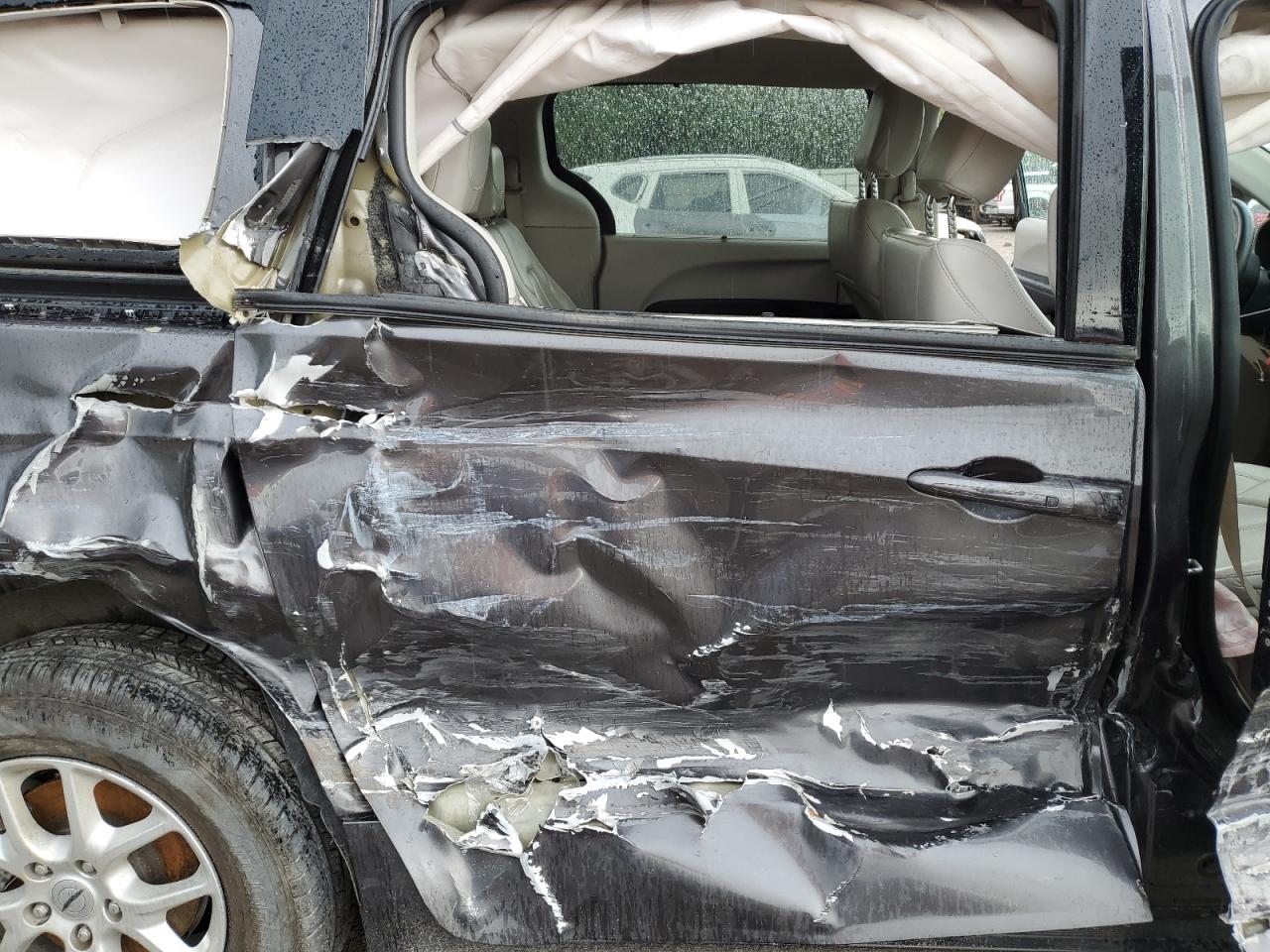 2C4RC1DG6MR527760 2021 Chrysler Voyager Lxi