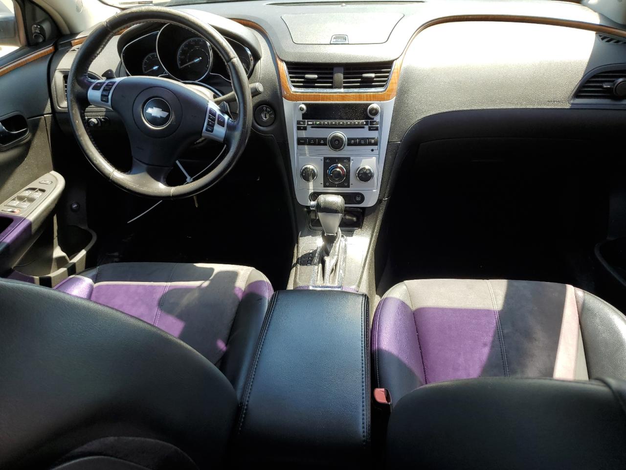 1G1ZJ577894204032 2009 Chevrolet Malibu 2Lt