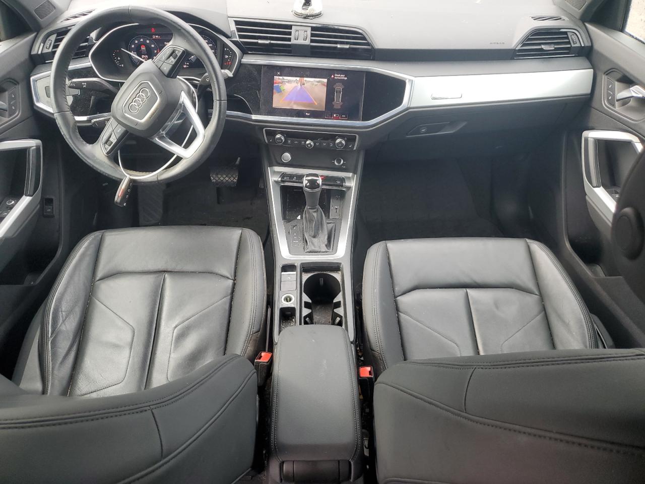 WA1AECF3XL1098665 2020 Audi Q3 Premium