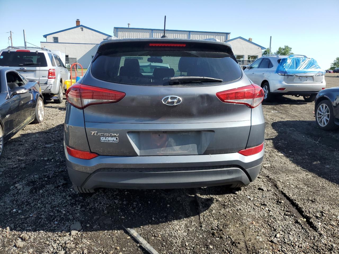 KM8J33A4XGU117520 2016 Hyundai Tucson Limited