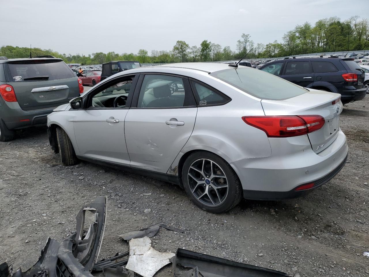 1FADP3H27HL281458 2017 Ford Focus Sel