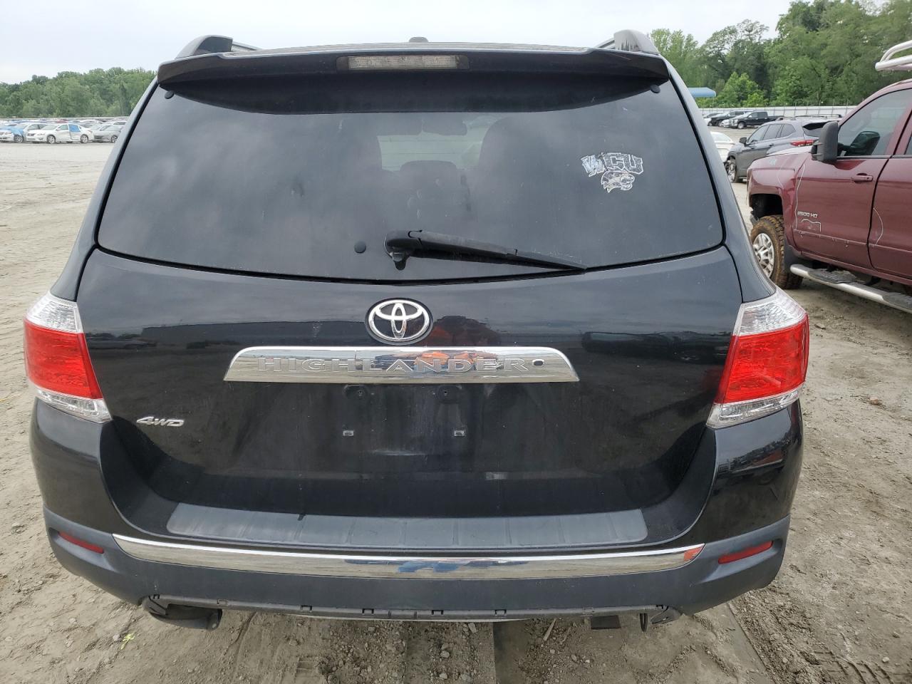 5TDDK3EH1BS085992 2011 Toyota Highlander Limited