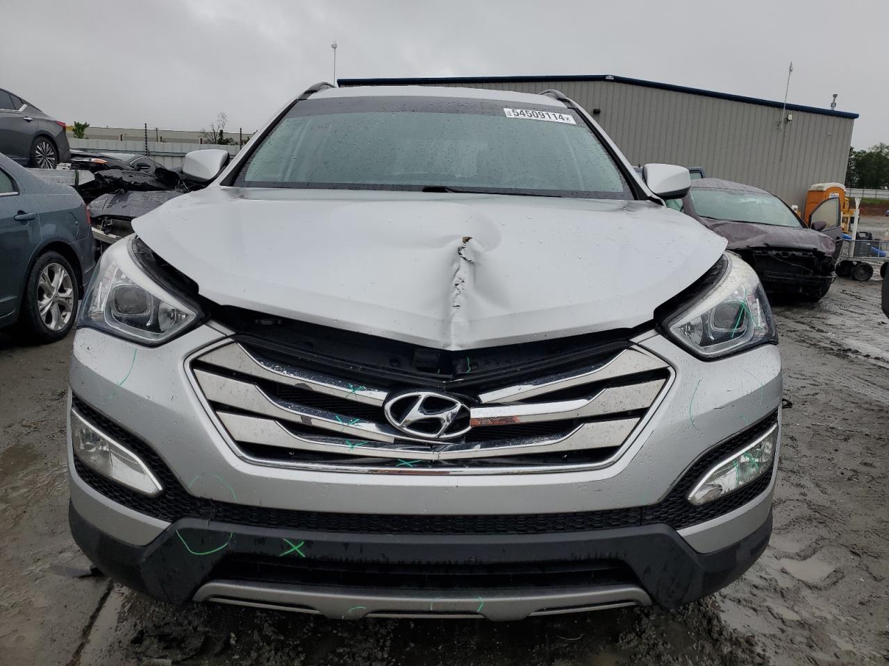 Lot #2619769203 2013 HYUNDAI SANTA FE S