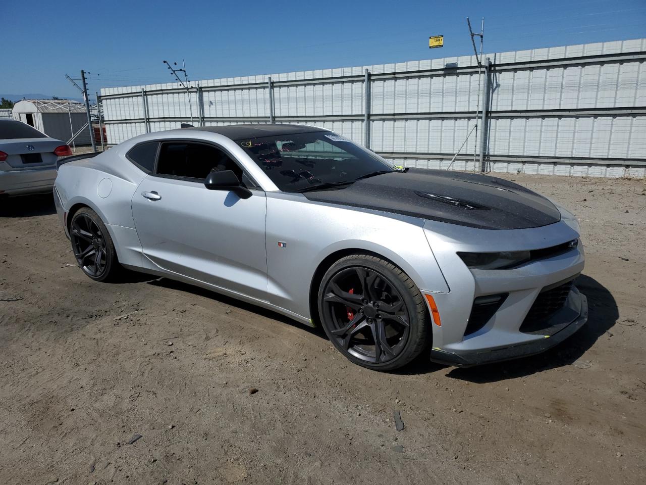 2018 Chevrolet Camaro Ss vin: 1G1FE1R79J0160986