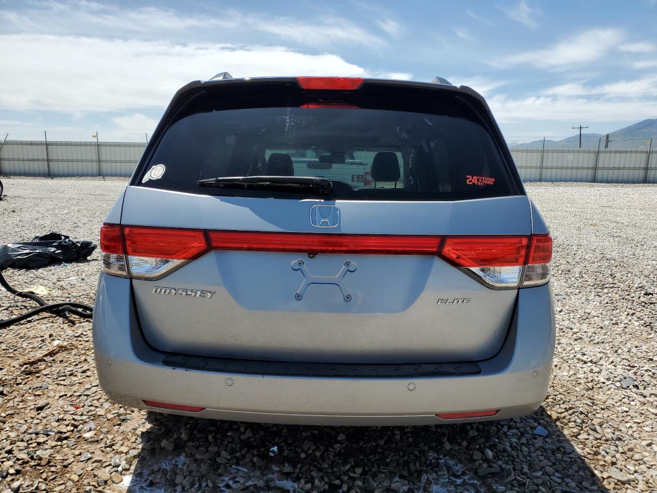 Lot #2811171750 2016 HONDA ODYSSEY TO