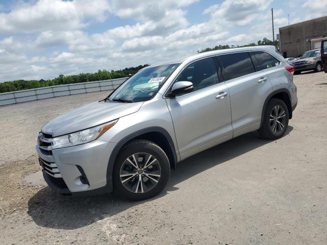 2017 Toyota Highlander Le VIN: 5TDBZRFH2HS381388 Lot: 55415634