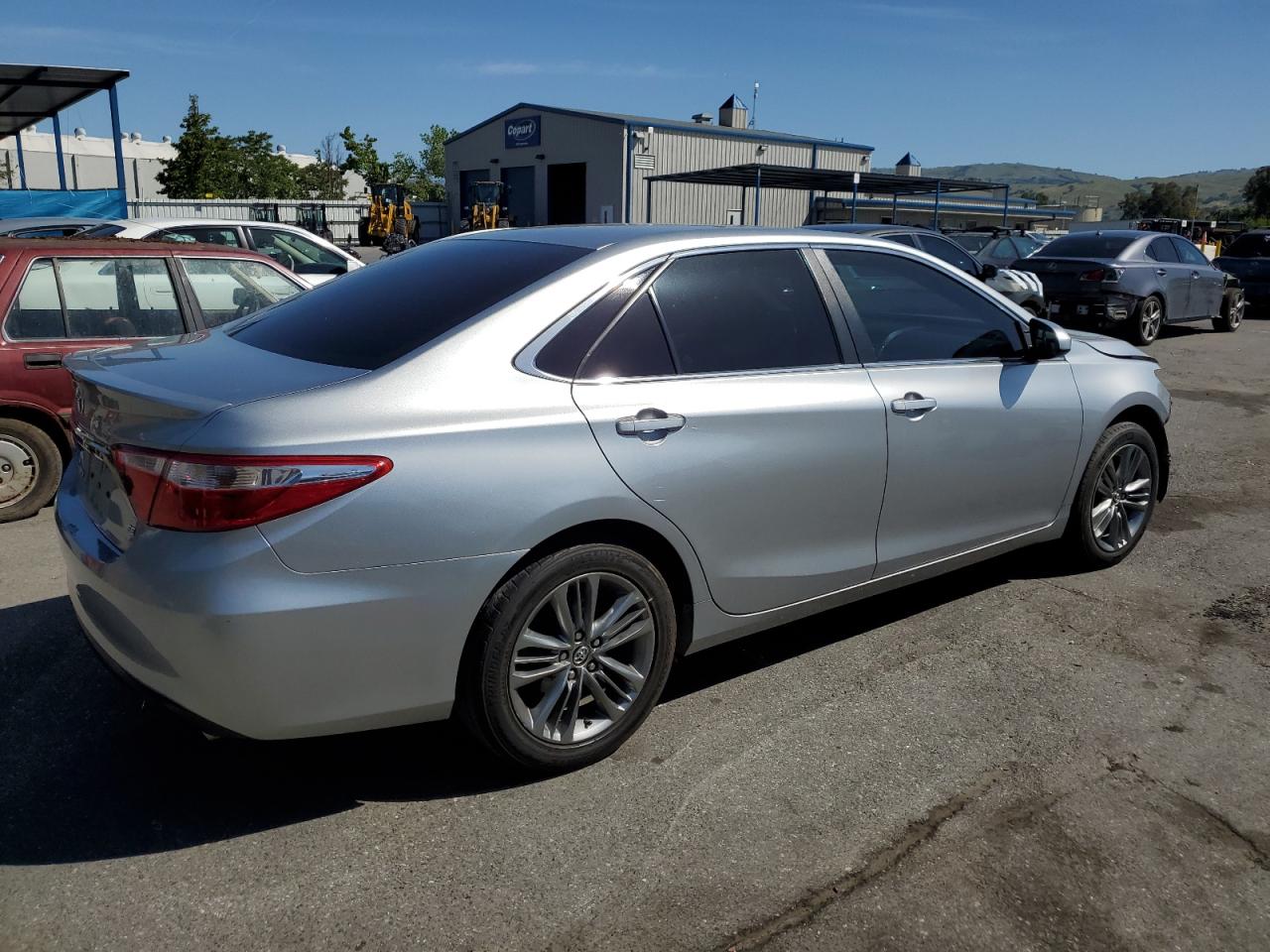 2016 Toyota Camry Le vin: 4T1BF1FK6GU256096