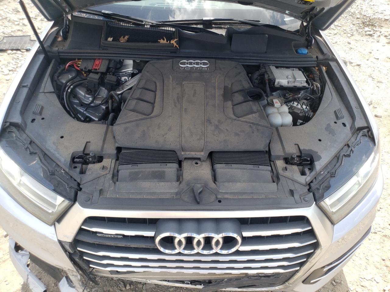 WA1LAAF74JD048786 2018 Audi Q7 Premium Plus