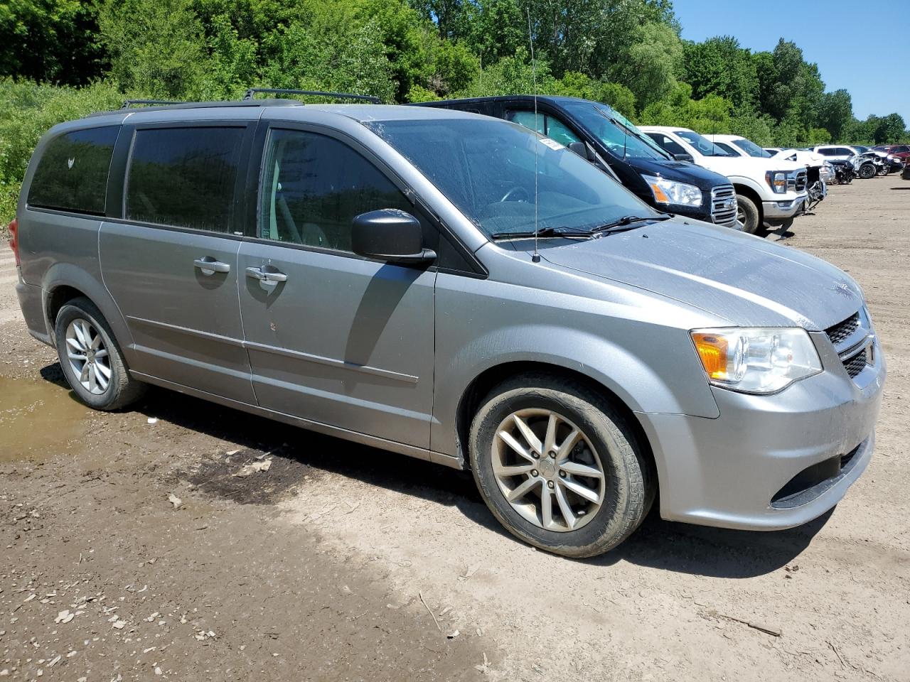 2C4RDGCG3ER206553 2014 Dodge Grand Caravan Sxt