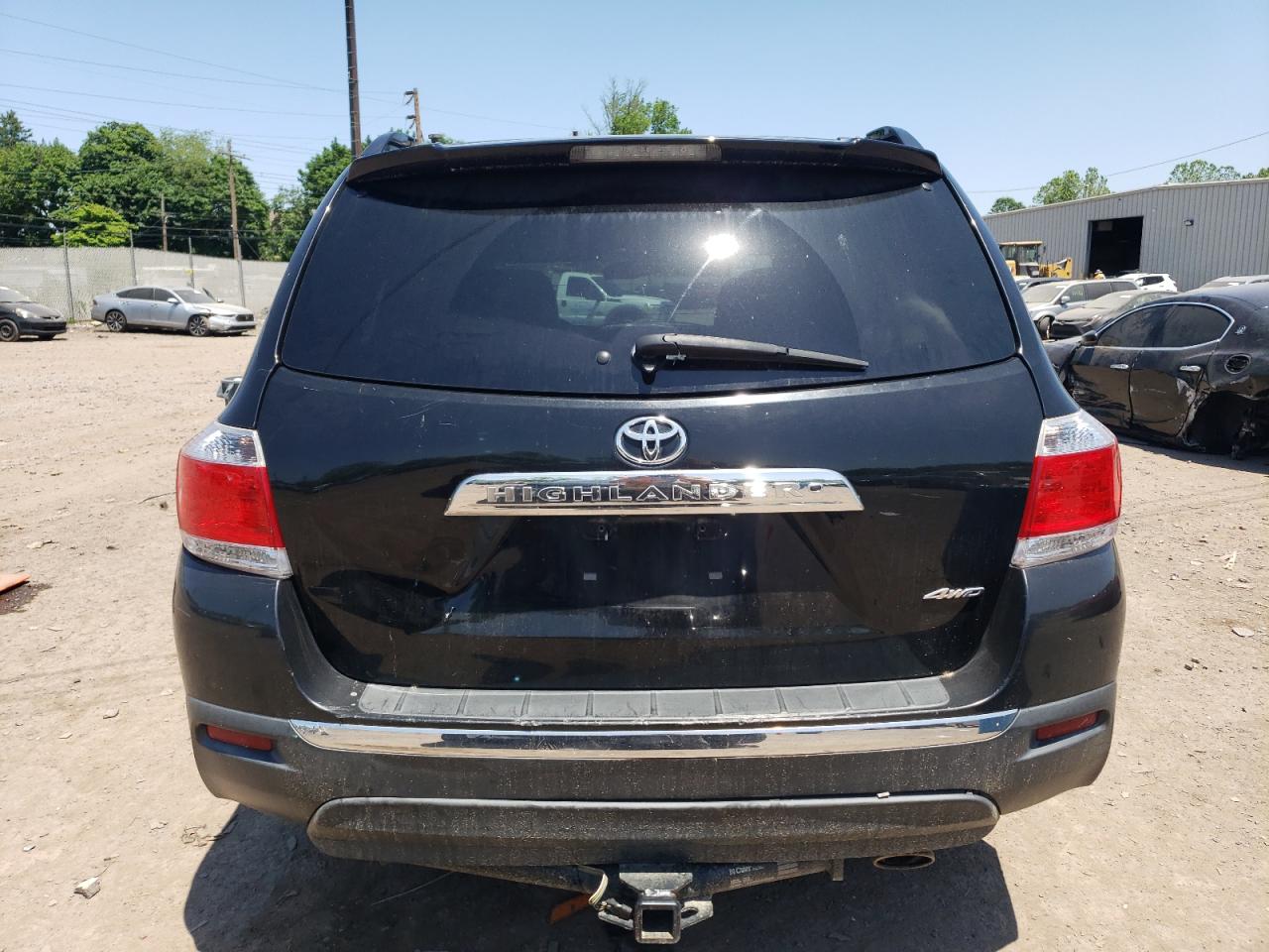 5TDBK3EH1DS194737 2013 Toyota Highlander Base