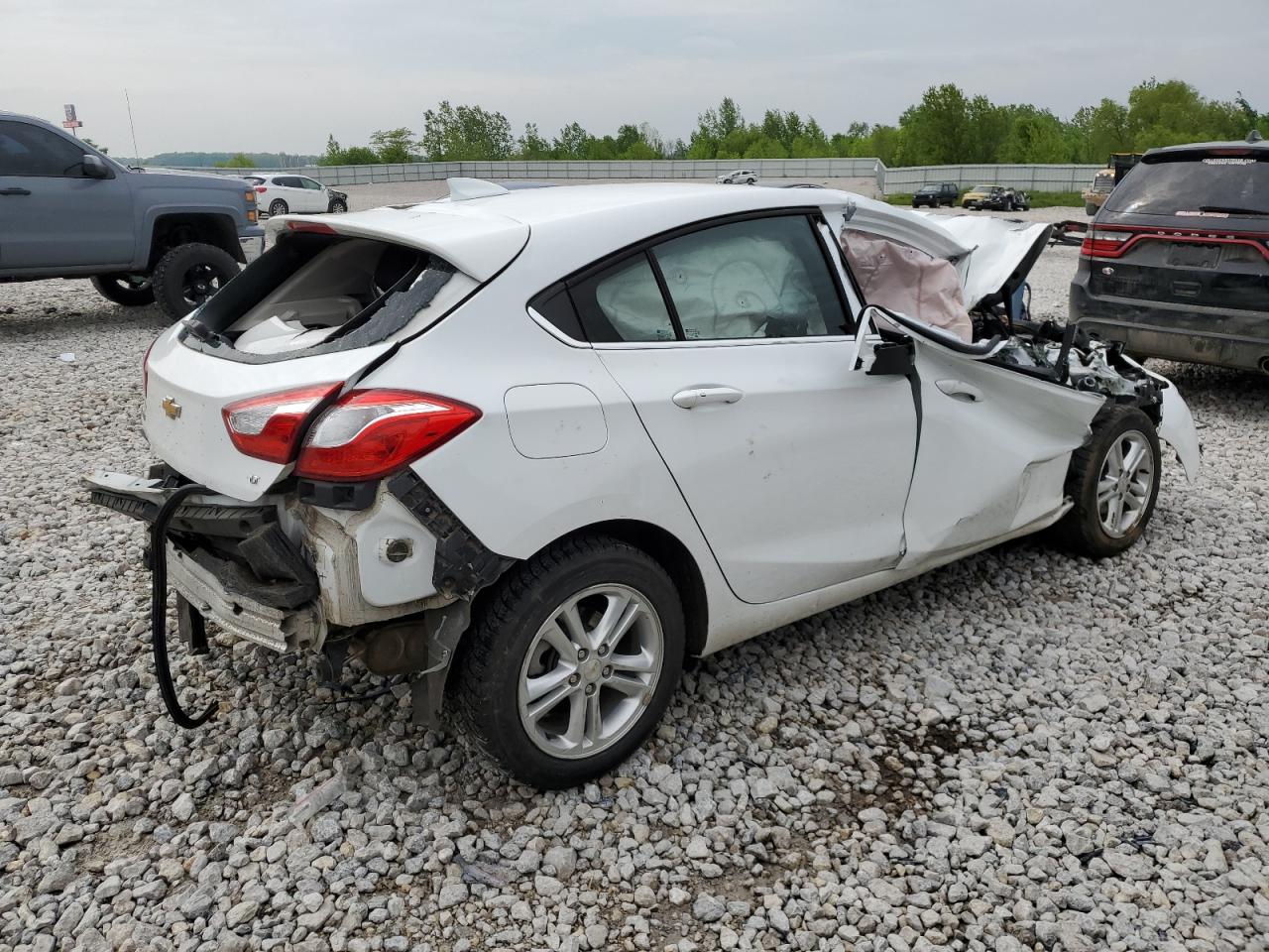 3G1BE6SM6HS600967 2017 Chevrolet Cruze Lt