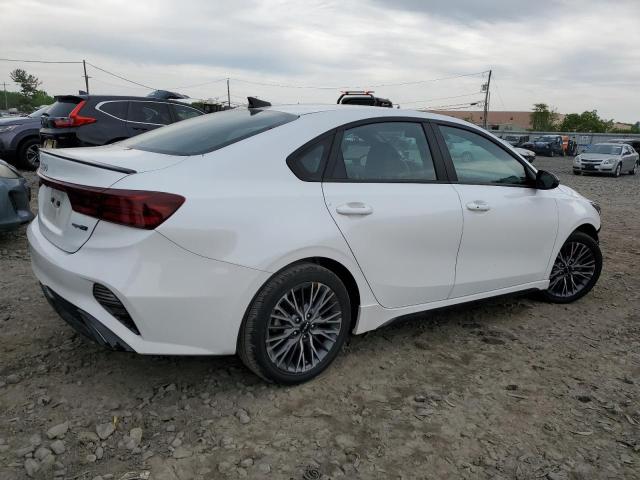 3KPF54AD9NE498105 Kia Forte GT L 3