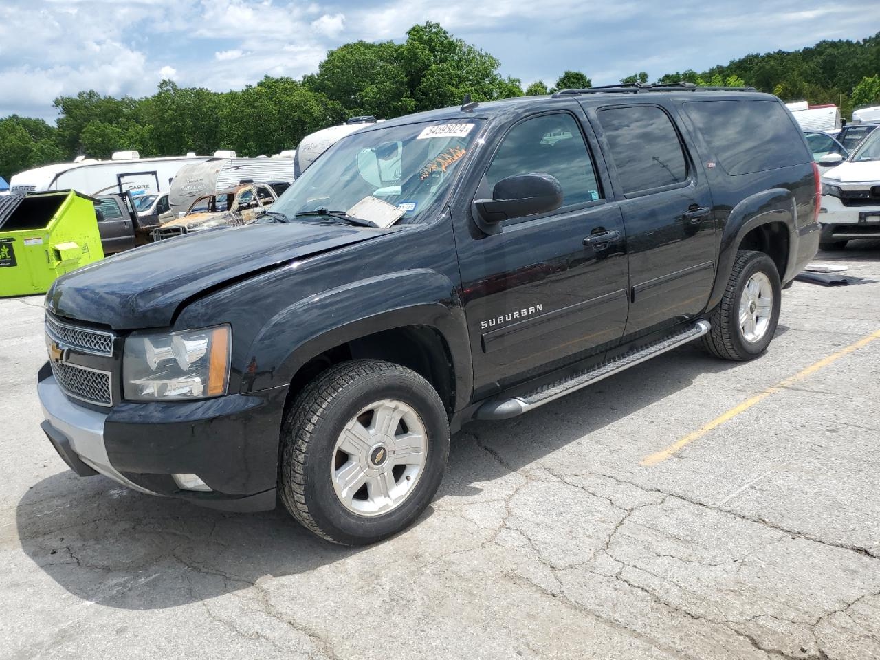 1GNSKJE71ER137456 2014 Chevrolet Suburban K1500 Lt