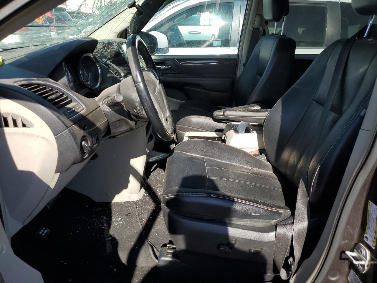 2C4RC1BG6GR268193 2016 Chrysler Town & Country Touring