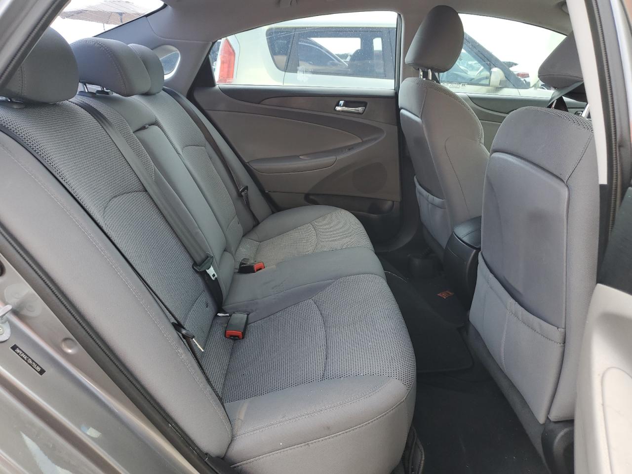 5NPEB4AC7DH755395 2013 Hyundai Sonata Gls