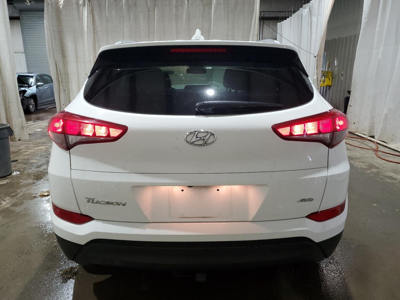 KM8J3CA47JU747213 2018 Hyundai Tucson Sel