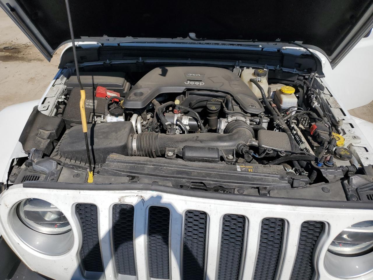 1C4HJXEG2MW531489 2021 Jeep Wrangler Unlimited Sahara