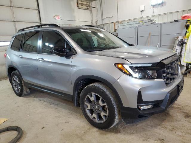 2022 HONDA PASSPORT T - 5FNYF8H69NB023701