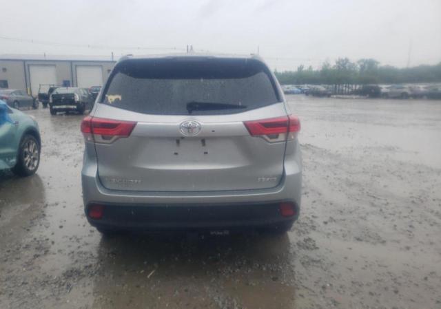2018 Toyota Highlander Se VIN: 5TDJZRFH3JS544907 Lot: 57092404