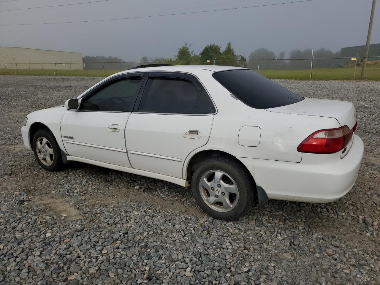 1HGCG5654WA168849 1998 Honda Accord Ex