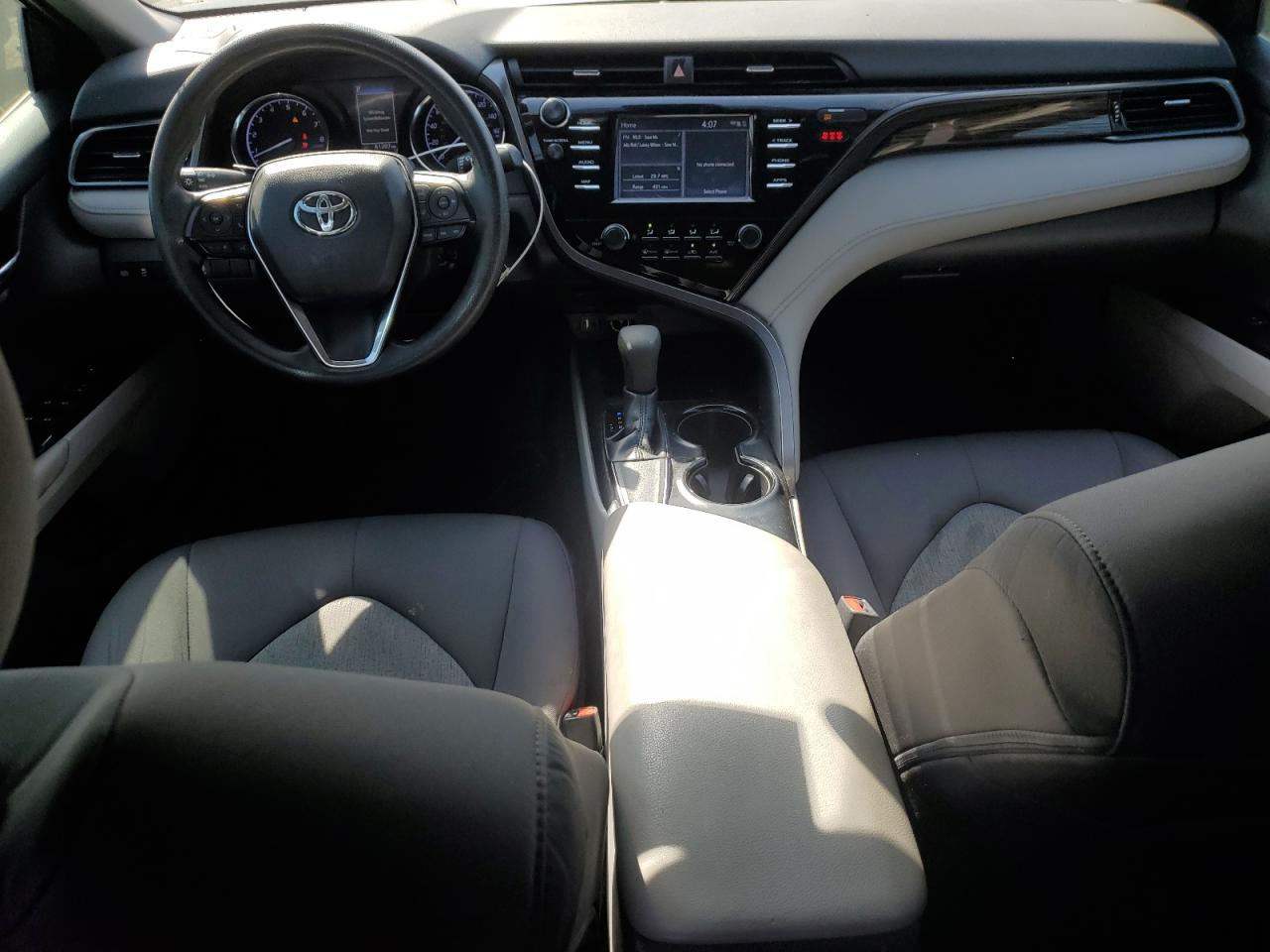 4T1B11HK4KU185355 2019 Toyota Camry L