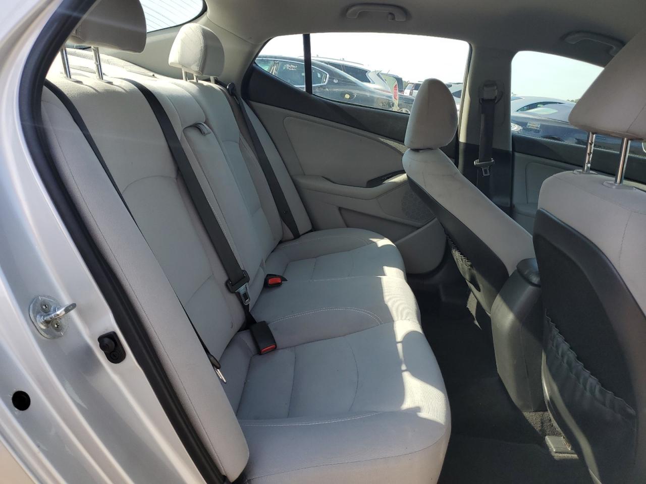 5XXGM4A78FG401129 2015 Kia Optima Lx