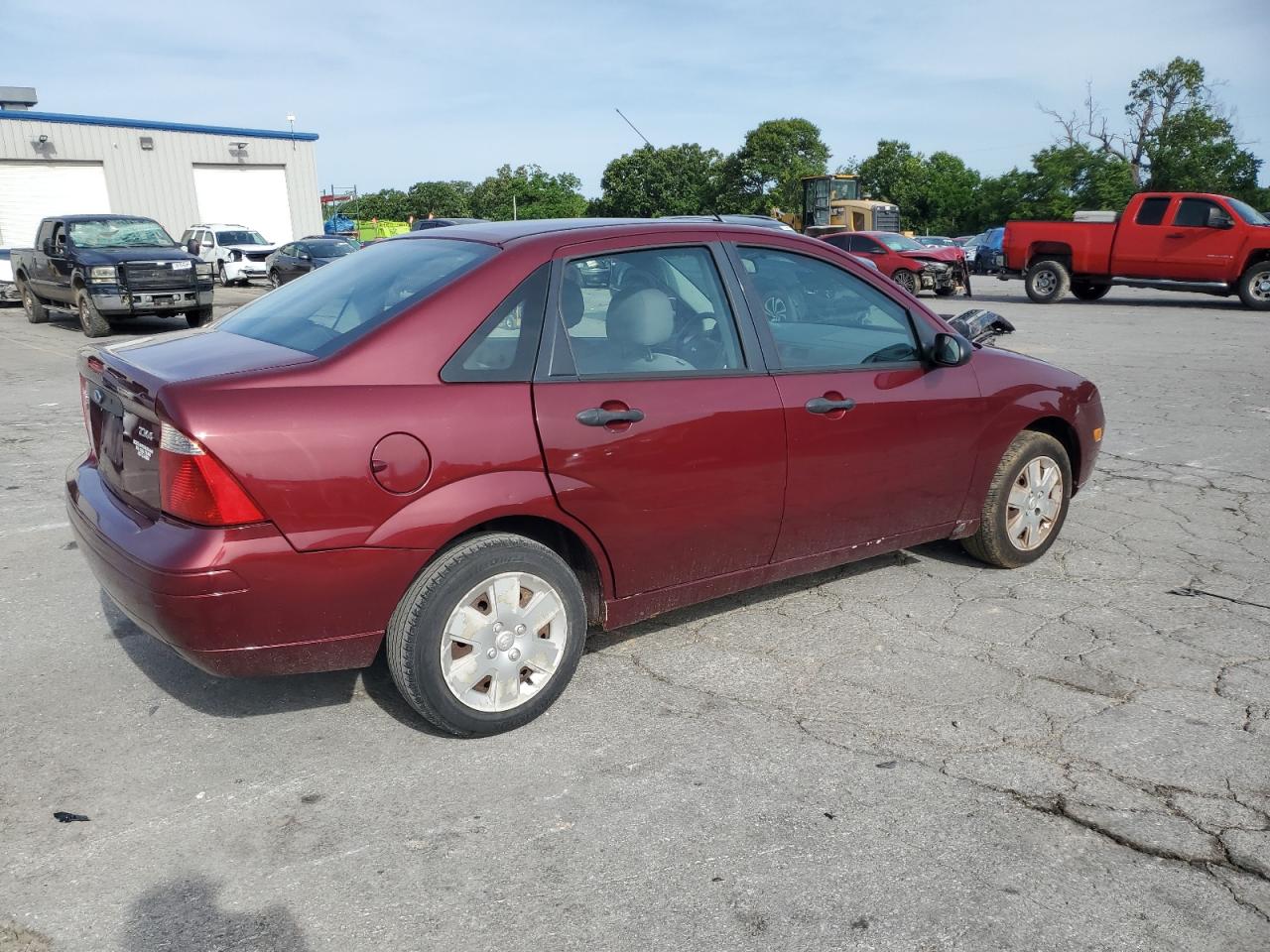 Lot #2599112094 2006 FORD FOCUS ZX4