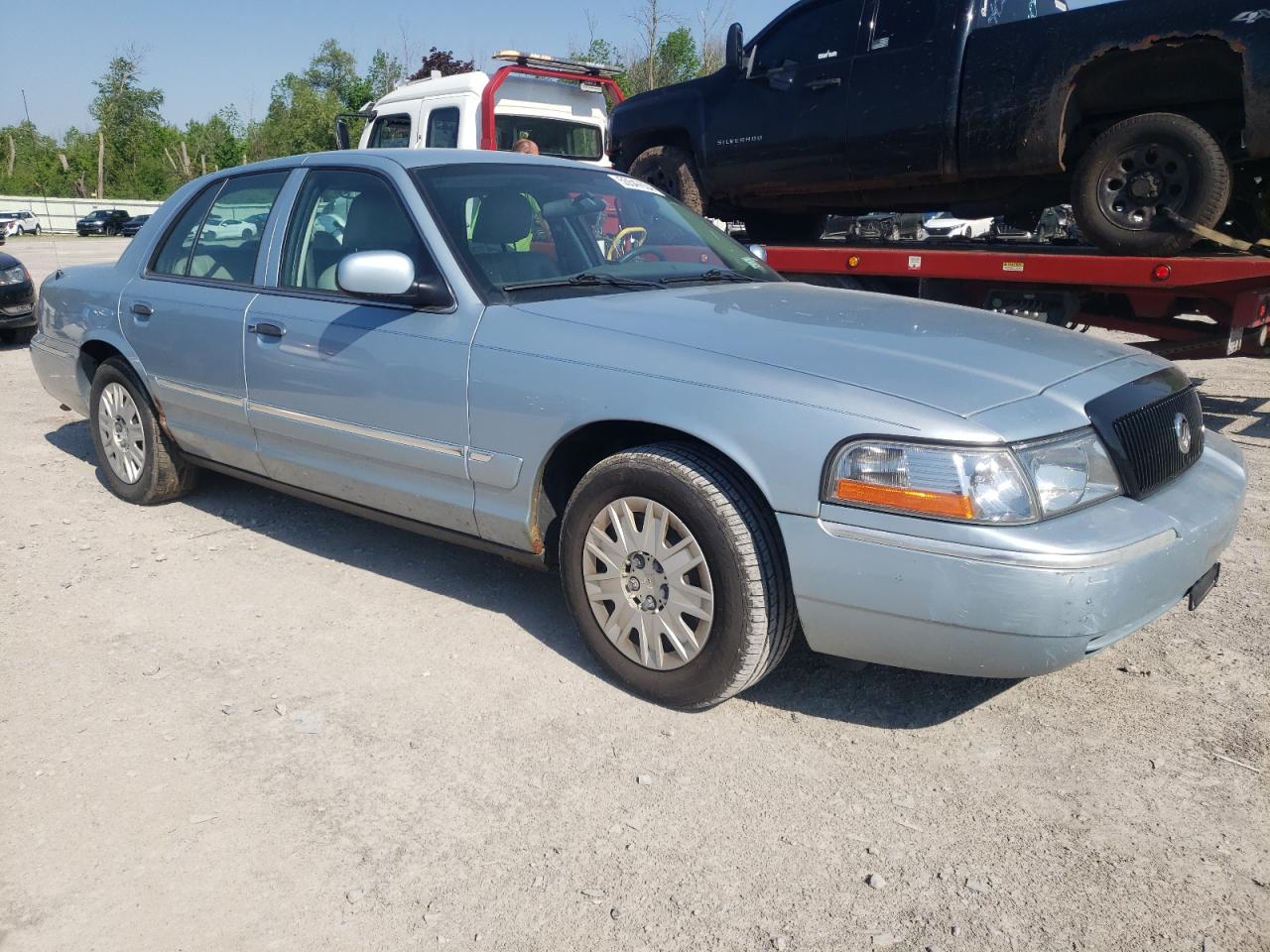 2MEFM74W35X619513 2005 Mercury Grand Marquis Gs