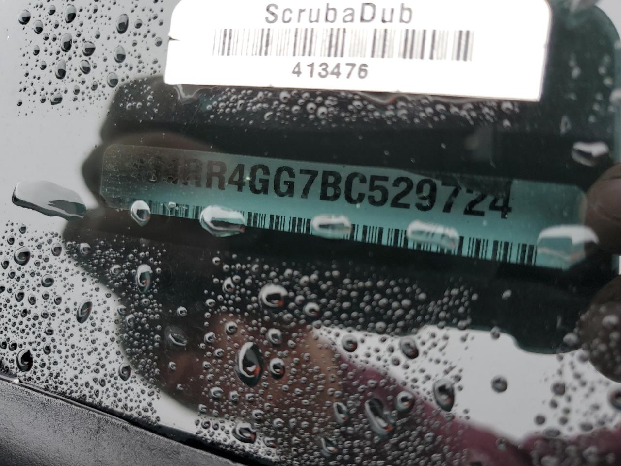 1J4RR4GG7BC529724 2011 Jeep Grand Cherokee Laredo